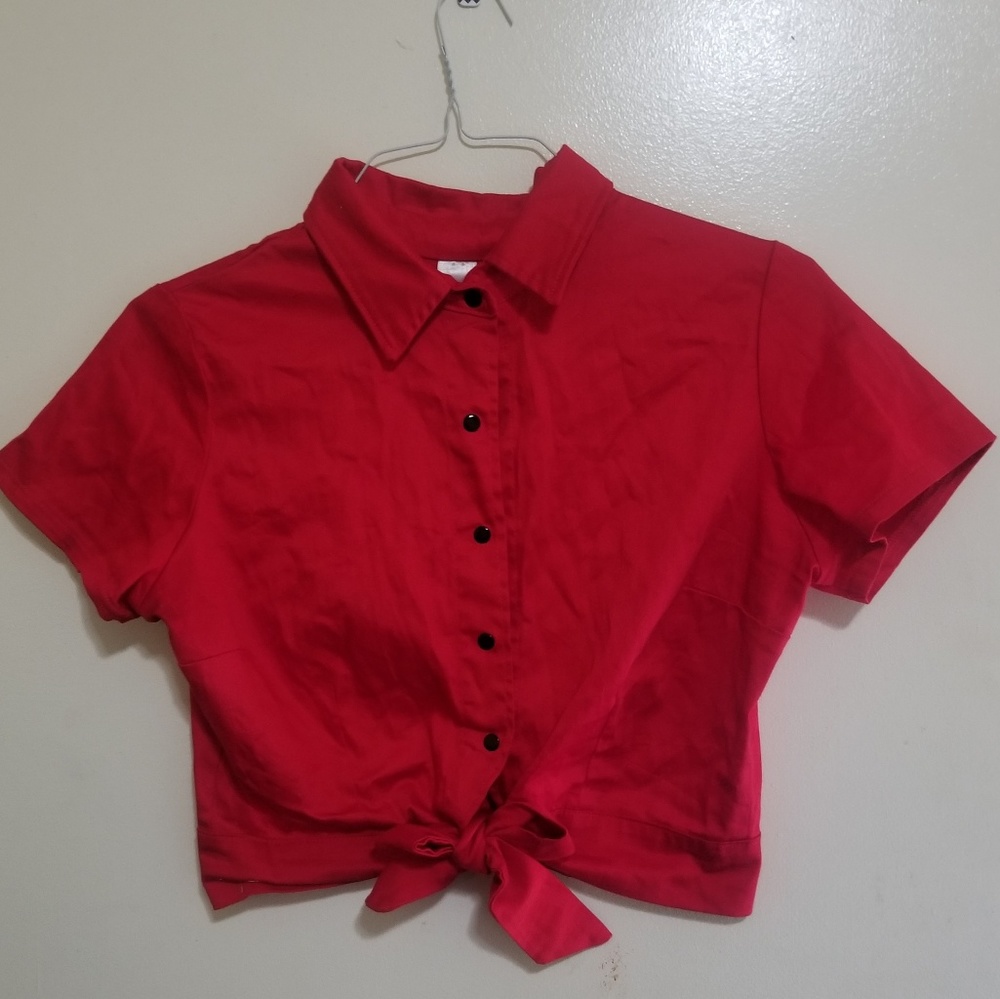 Red tie pin up rockabilly top